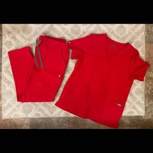 Figs Scrubs. Poppy Red. EUC.